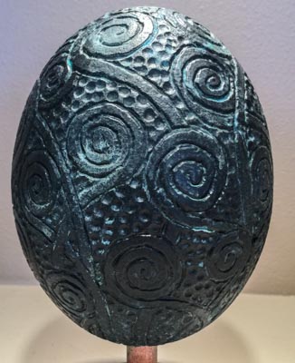 'Hapu Fern' carved Ostrich egg by Cliff Johns